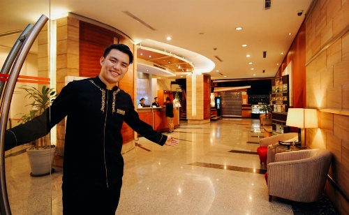 Greenhills Elan Hotel image 18